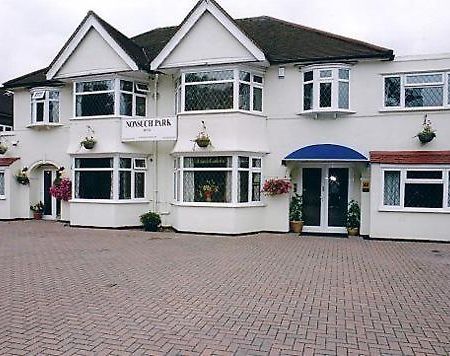 Nonsuch Park Hotel Epsom Exteriör bild